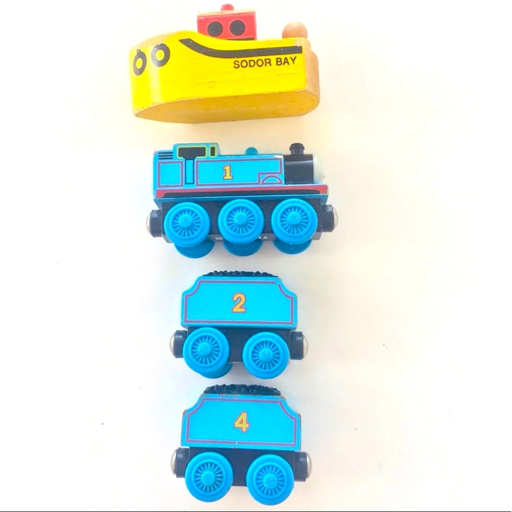 LOT 4 THOMAS TANK rare engine, tenders, tug